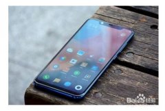 它的多功能性、强大的低光机能以及AI优化功能使